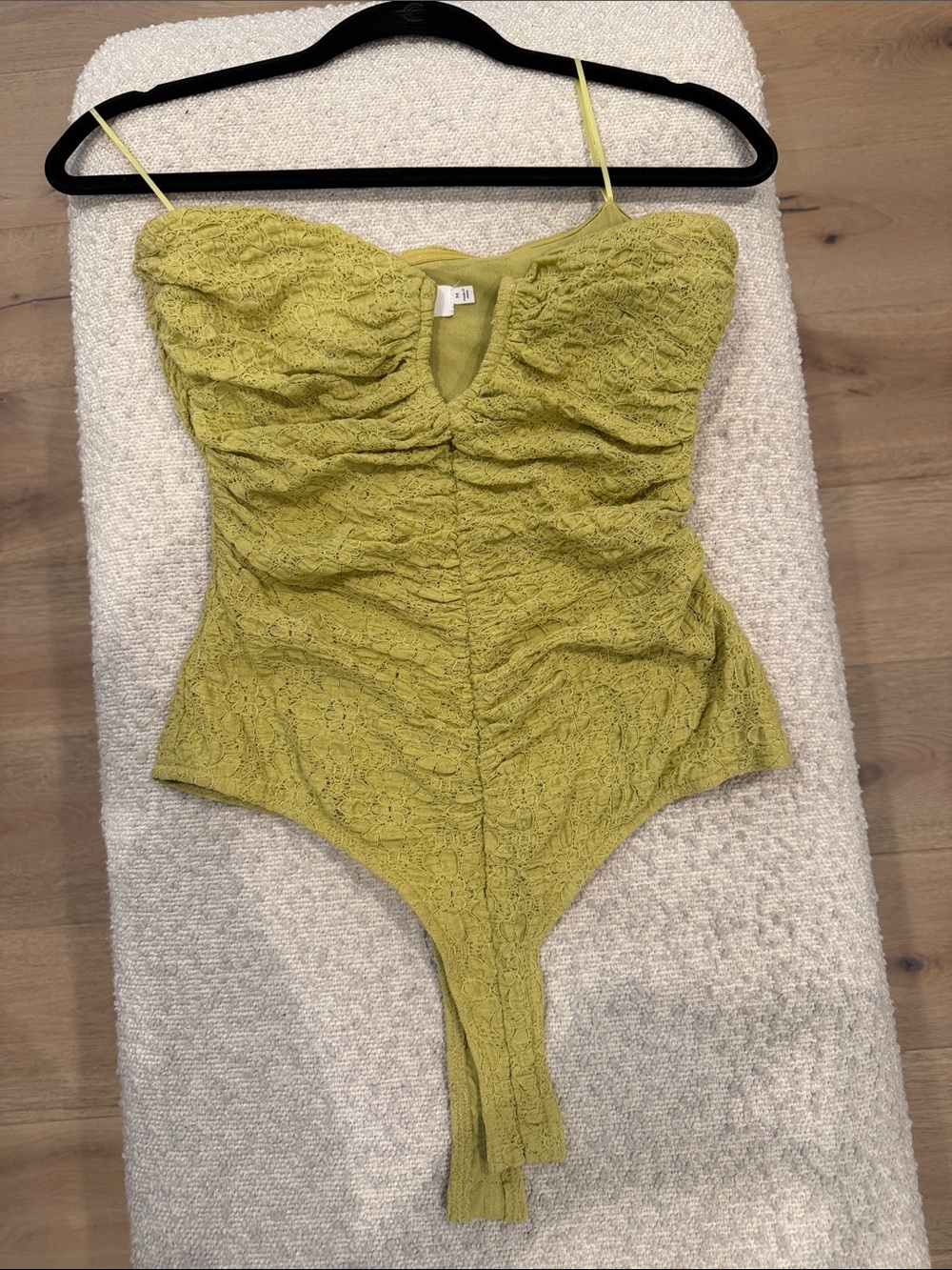 Astr the label size medium bodysuit worn once green rouched lace